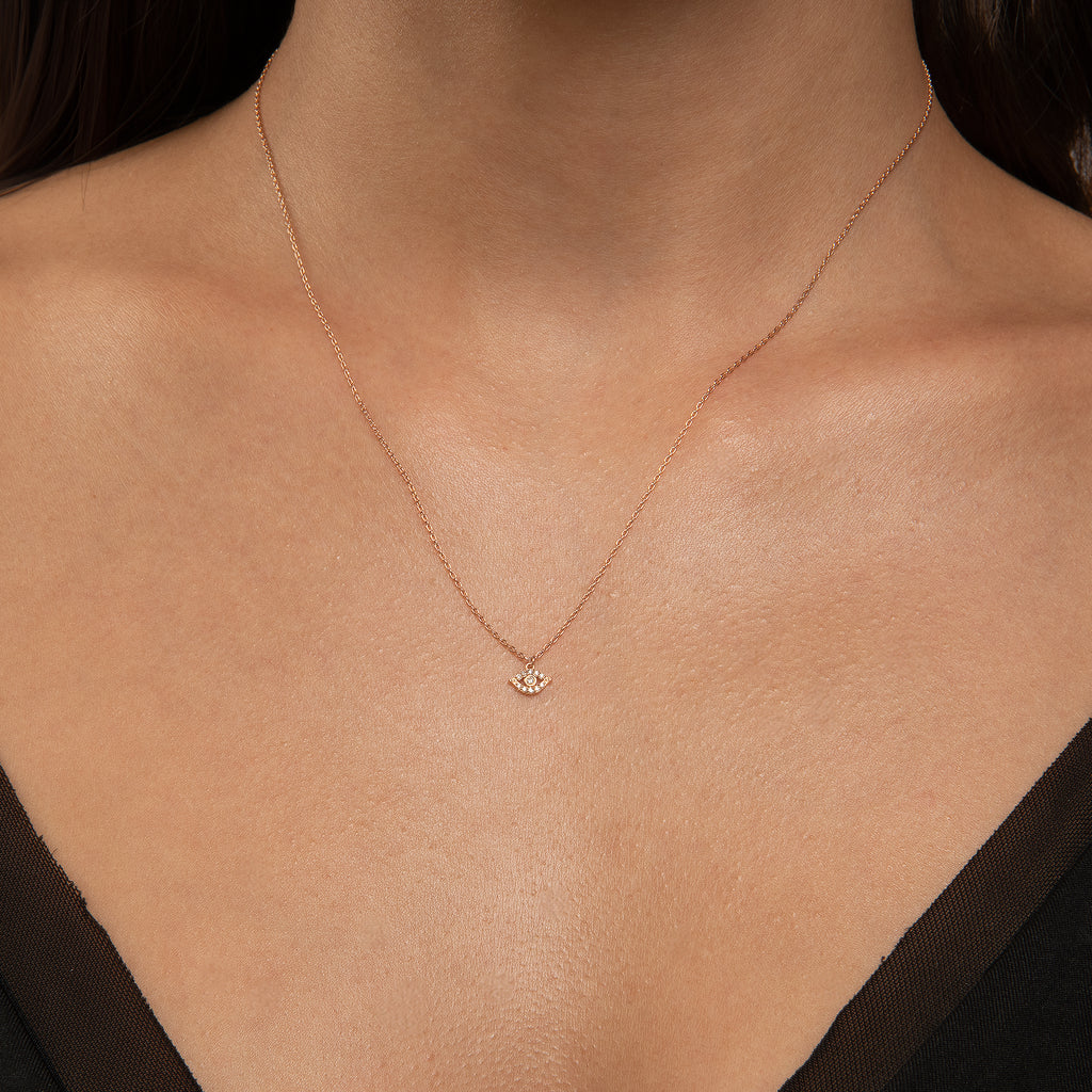 Minimal Eye Diamond Necklace