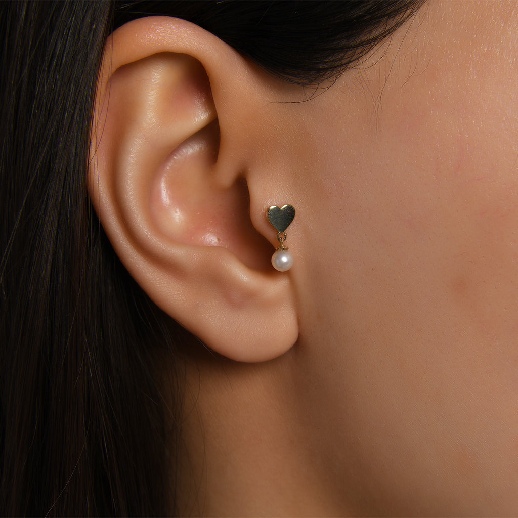 Gusto Kalp Sallanan İncili Altın Tragus Piercing