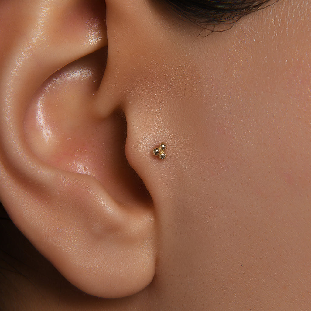 Gusto 3 Top Minimal Altın Tragus Piercing