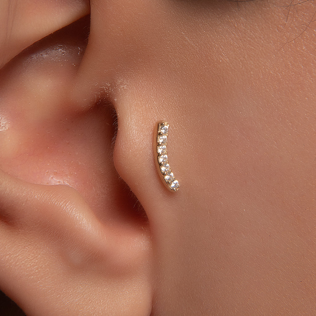 Gusto Minimal Arc Taşlı Altın Tragus Piercing